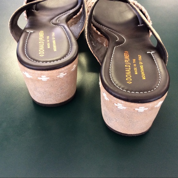 Donald Pliner Shoes! - Picture 5 of 7